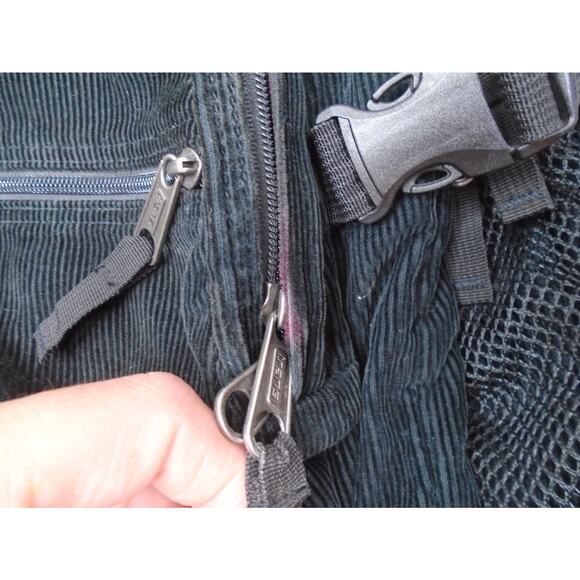 Trans By Jansport Black Corduroy Red Large Zippered Backpack - Picture 3 of 15